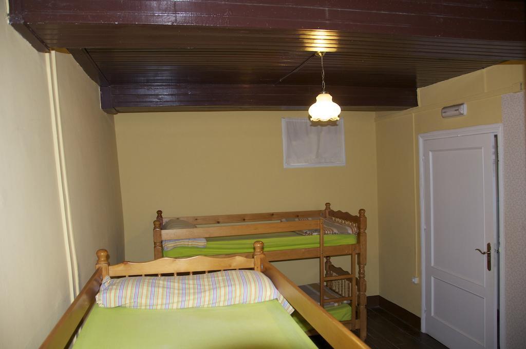 Albergue Los Blasones ซาร์เรีย ห้อง รูปภาพ