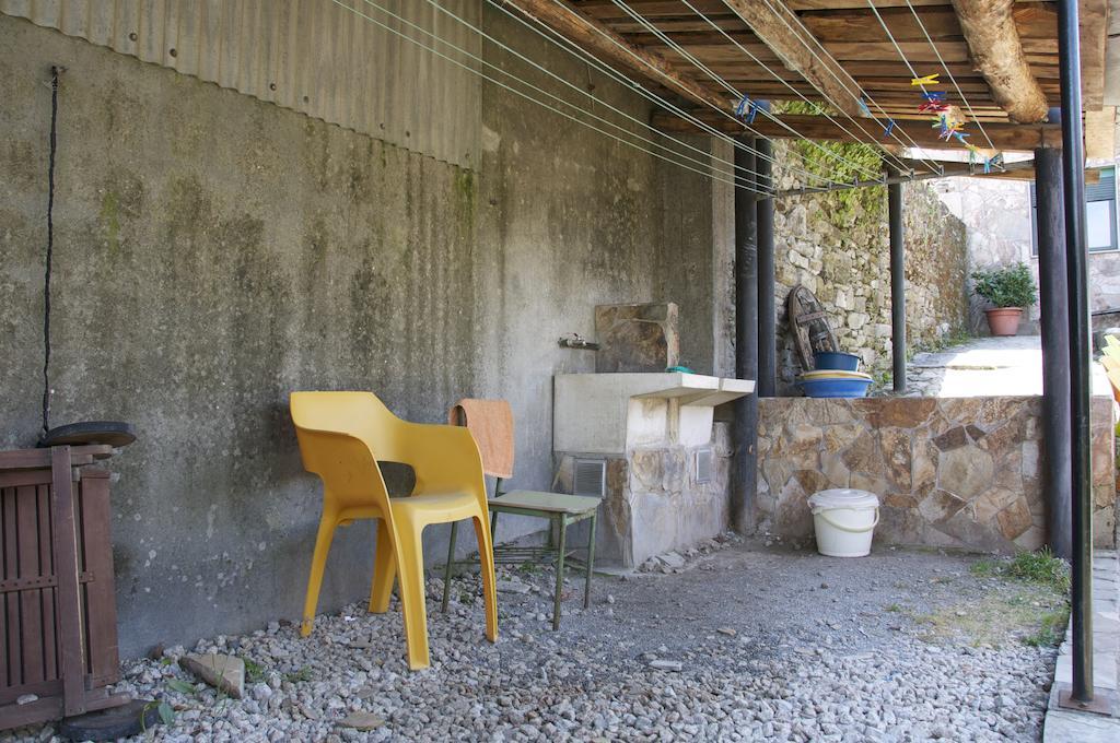 Albergue Los Blasones ซาร์เรีย ภายนอก รูปภาพ