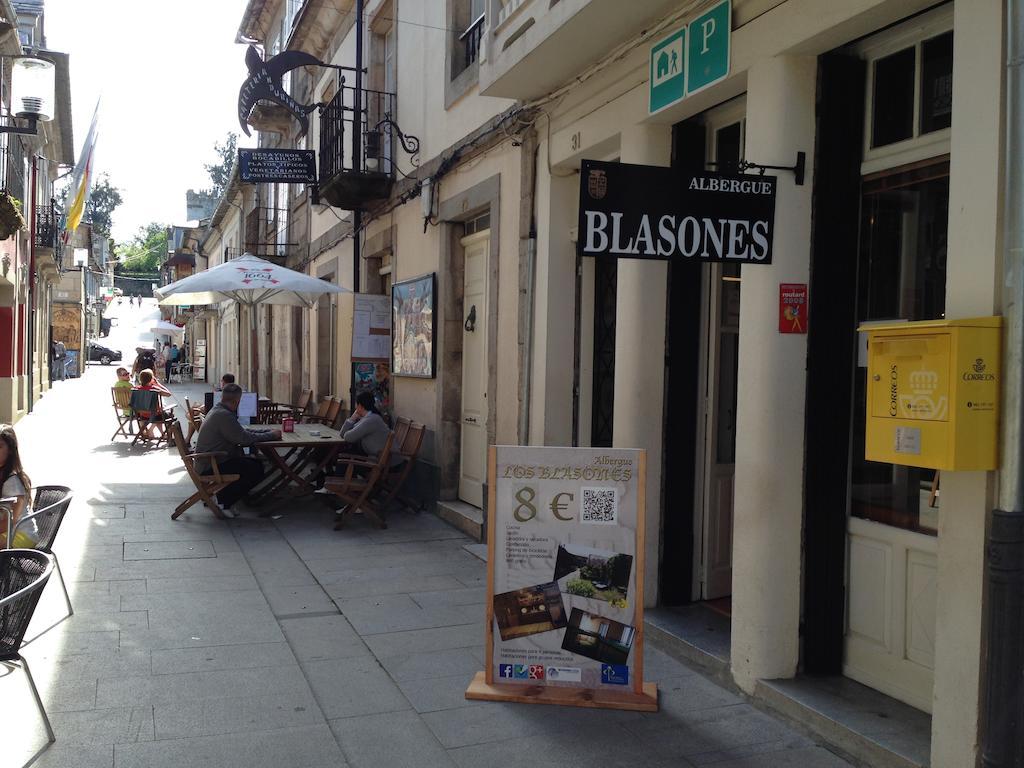 Albergue Los Blasones ซาร์เรีย ภายนอก รูปภาพ